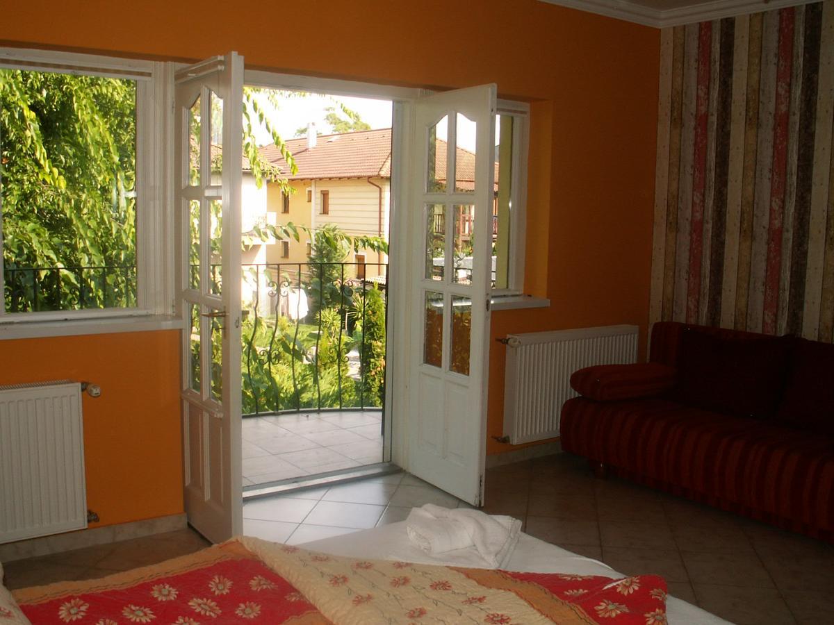 Villa Margarita Siófok Zimmer foto